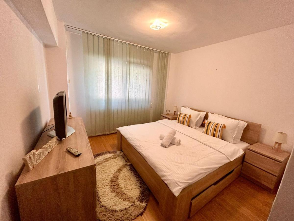 Jad - Familiy 4 Rooms Apartment - Near Forest And Historic Center - Racadau Μπρασόβ Εξωτερικό φωτογραφία