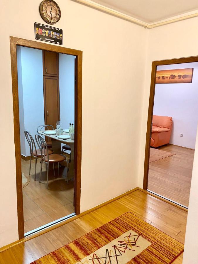 Jad - Familiy 4 Rooms Apartment - Near Forest And Historic Center - Racadau Μπρασόβ Εξωτερικό φωτογραφία